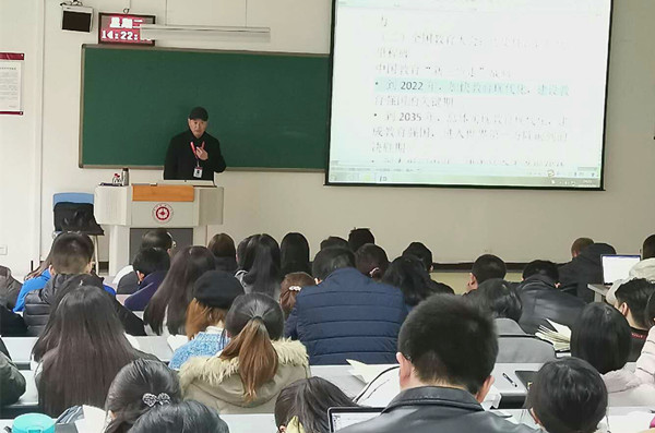 20181121143859381.jpg 01.jpg